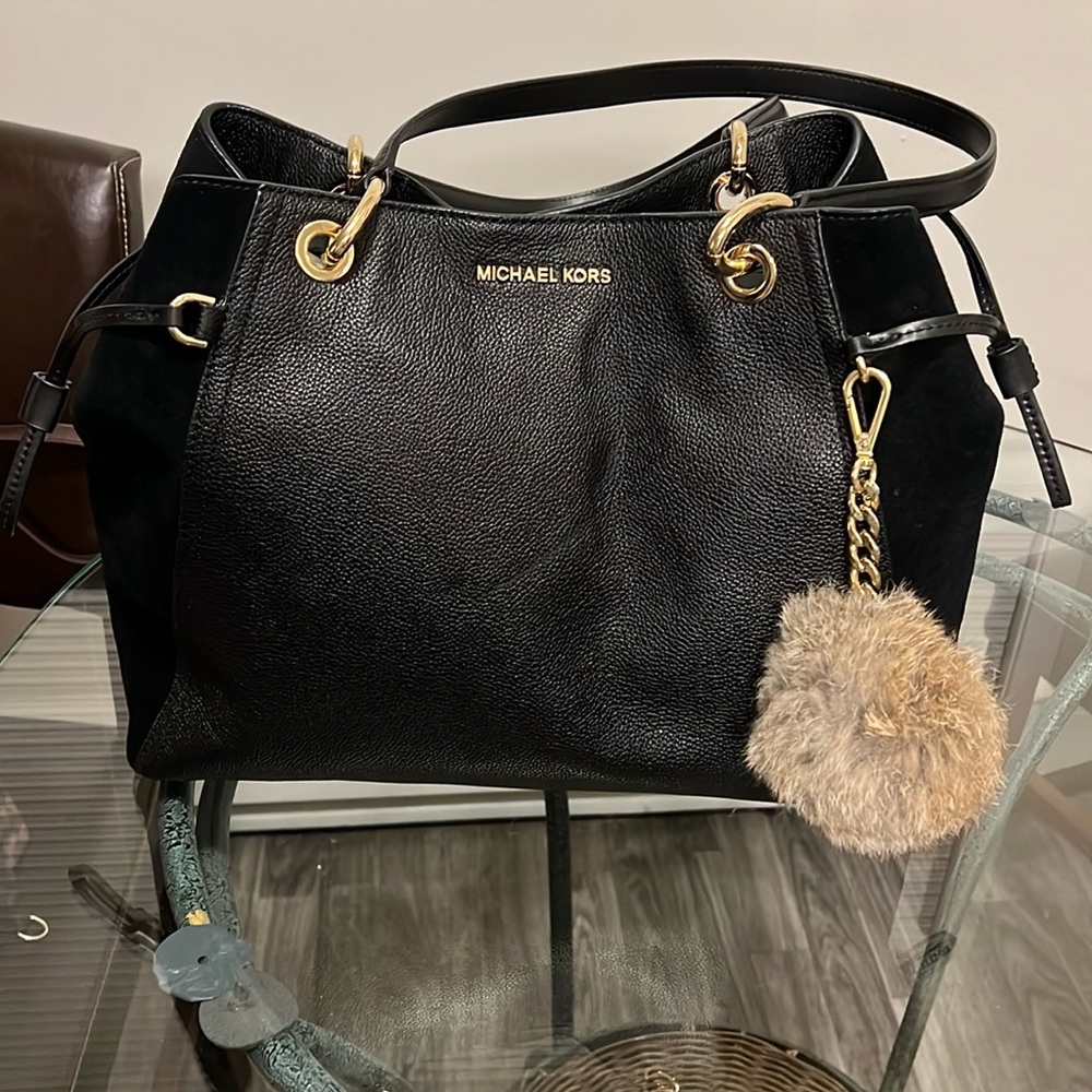 Michael kors leather & suede black purse.